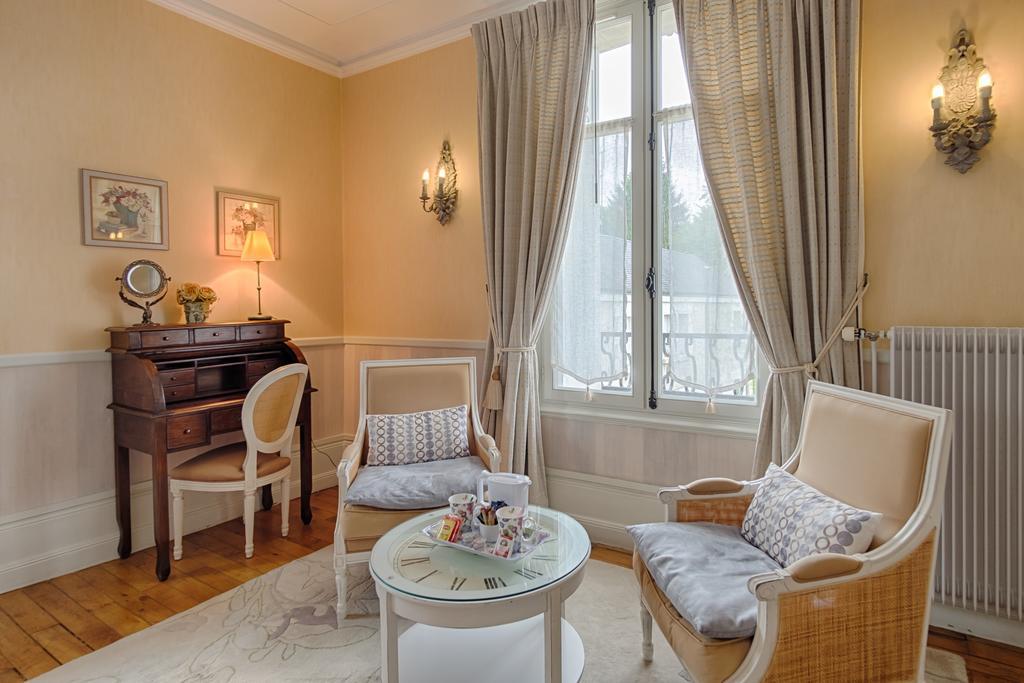 ホテル Manoir Du Parc (Adults Only) アンボワーズ エクステリア 写真